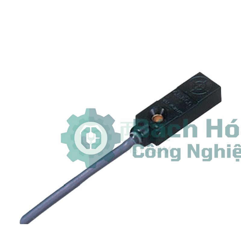 Cảm biến tiệm cận OMRON DDG476