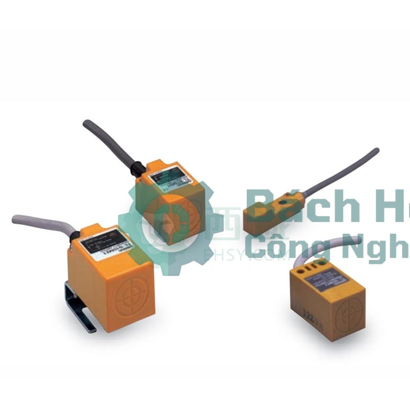 Cảm biến tiệm cận OMRON DQK430