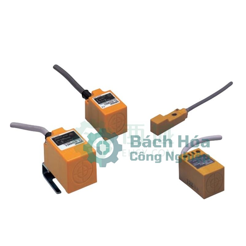 Cảm biến tiệm cận OMRON GPJ641
