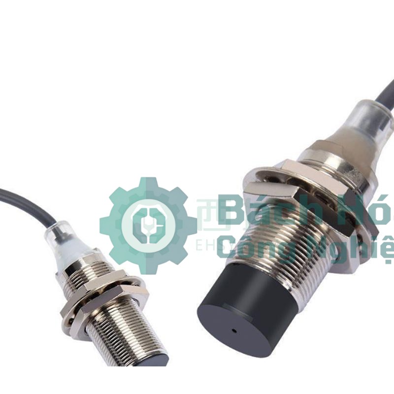 Cảm biến tiệm cận OMRON M18KN10-WZ-B2
