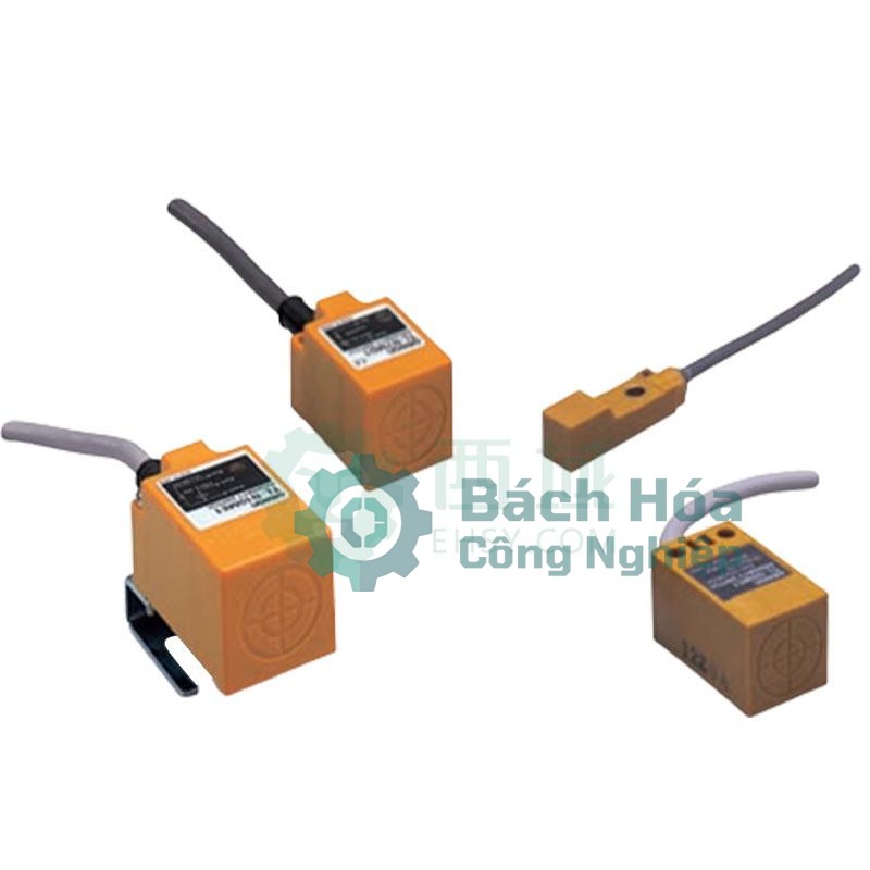 Cảm biến tiệm cận OMRON N20MD1