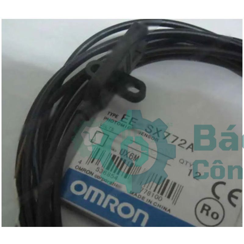Cảm biến tiệm cận OMRON SX772A