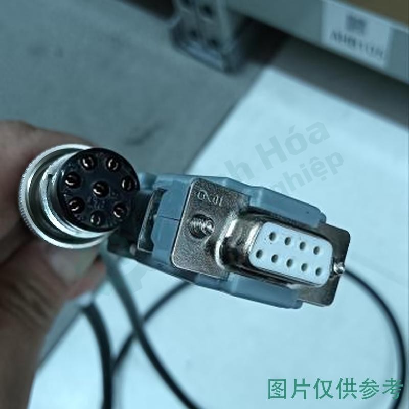 Cáp điều khiển 8 chân sang DB9 (phụ kiện trạm hàn) QUICK 296N001002